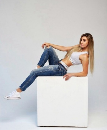 Анна, 23 года